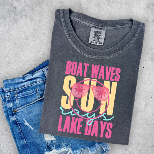 Boat Waves Sun Rays Lake Days